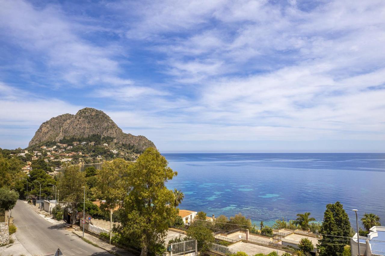 Kafara Resort- Villas And Pool By Lisca Bianca Rental Санта-Флавия Экстерьер фото