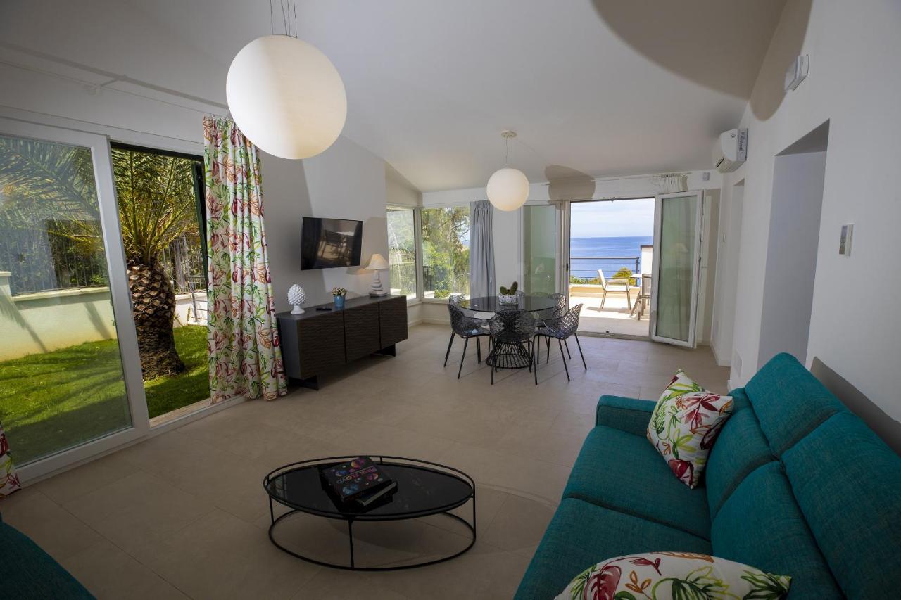 Kafara Resort- Villas And Pool By Lisca Bianca Rental Санта-Флавия Экстерьер фото